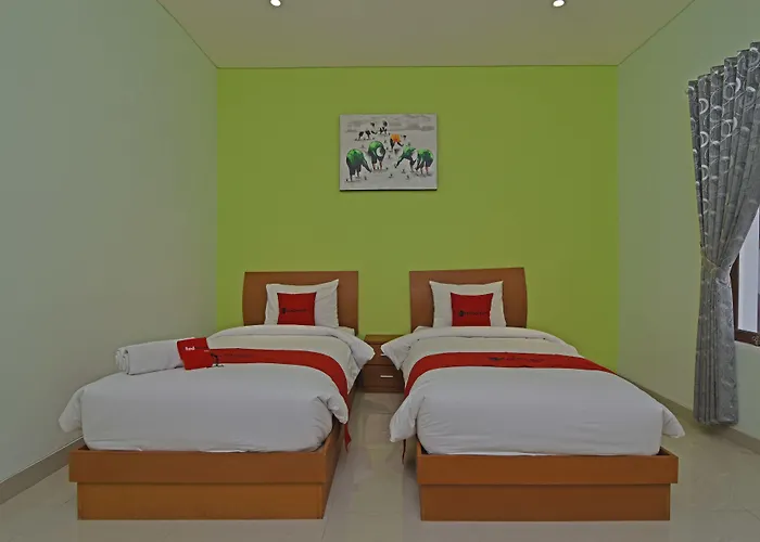 Pensión Reddoorz @ Mahendradatta 3*