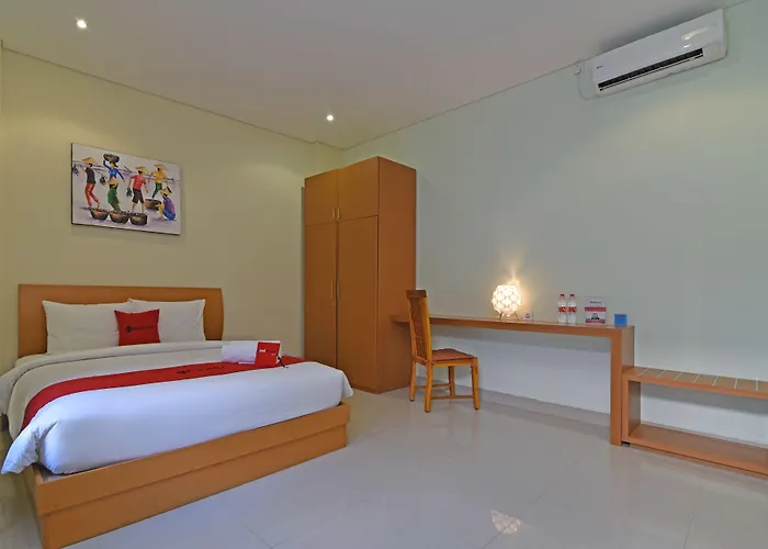 Reddoorz @ Mahendradatta 3*